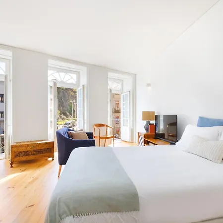Inbloom Apartment